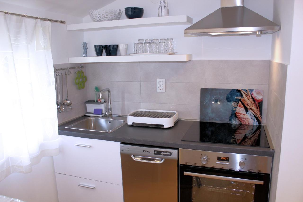Apartment Studio Olga Нови-Винодолски Экстерьер фото